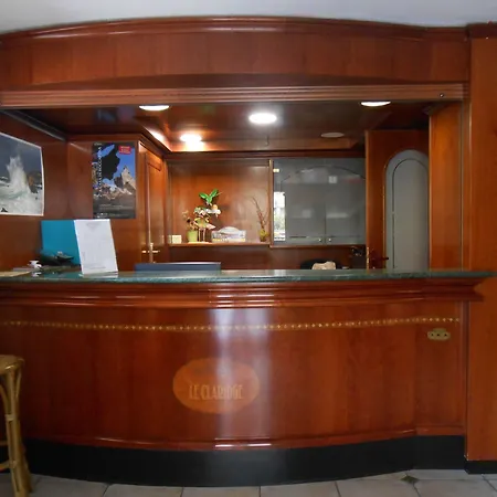 Hotel Le Claridge 3*