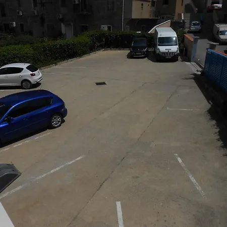 Le Claridge Propriano (Corsica)