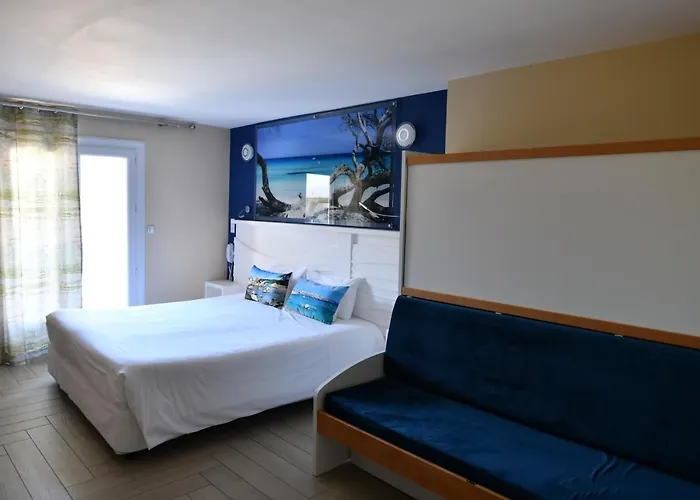 Le Claridge Ξενοδοχείο