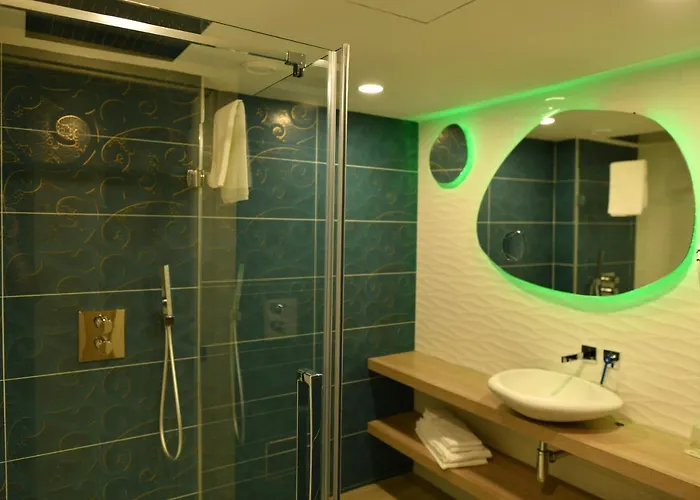 Ξενοδοχείο Le Claridge 3*