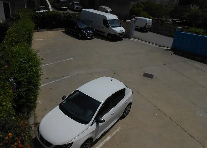 Le Claridge Propriano (Corsica)