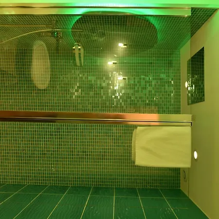ホテル Le Claridge