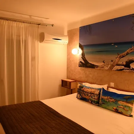 Le Claridge Hotel Propriano (Corsica)