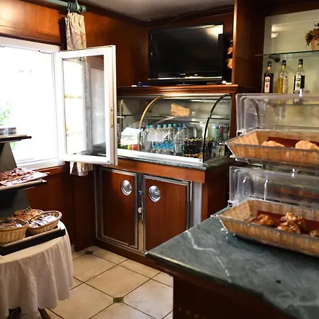 Le Claridge Hotel Propriano (Corsica)