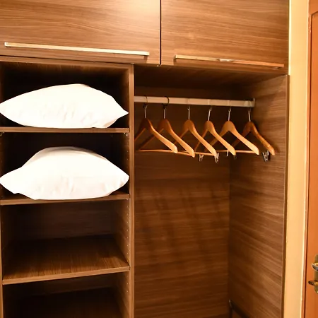 Le Claridge Propriano (Corsica)