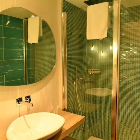 Le Claridge