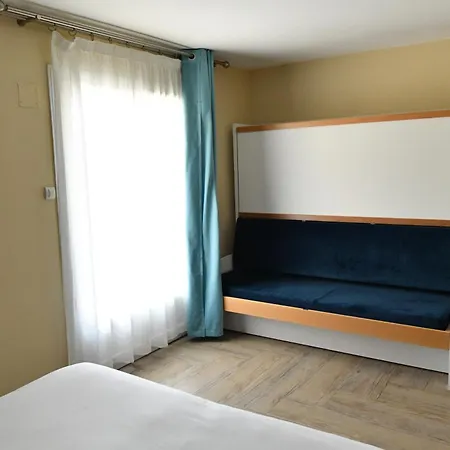 Le Claridge Propriano (Corsica)