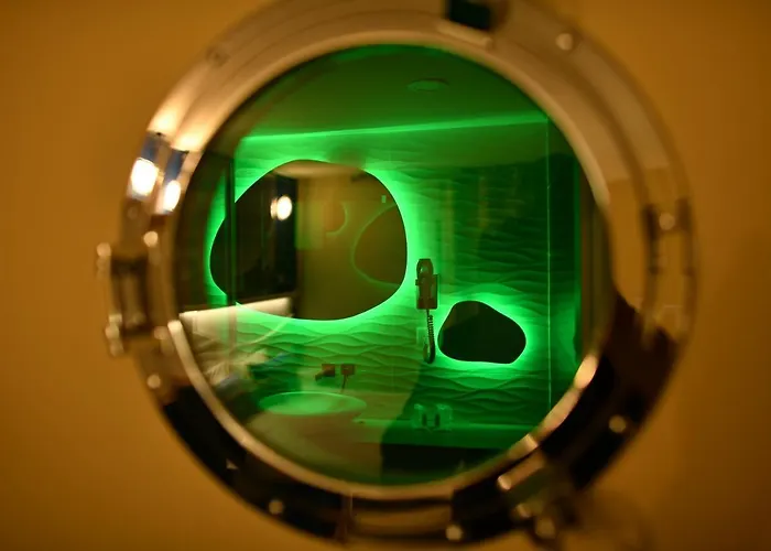 Szálloda Le Claridge 3*