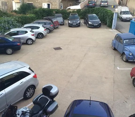 Szálloda Le Claridge 3*