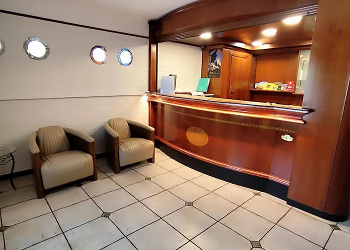 Szálloda Le Claridge 3*