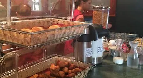 Szálloda Le Claridge 3*